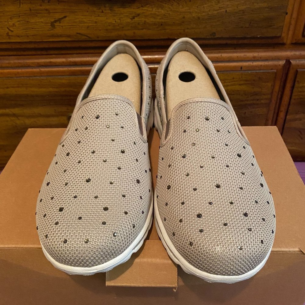 sketchers go walks bedazzle size 11